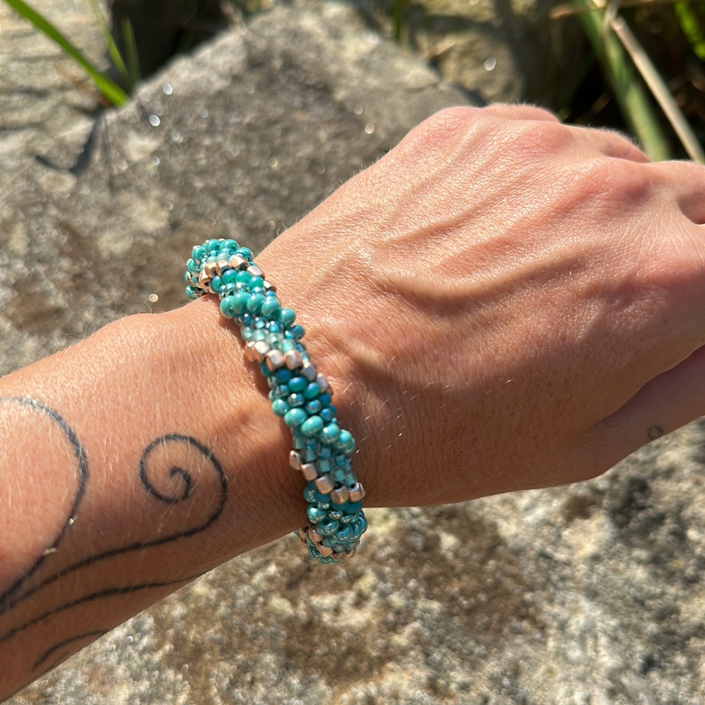Teal Twist Crocheted Bracelet